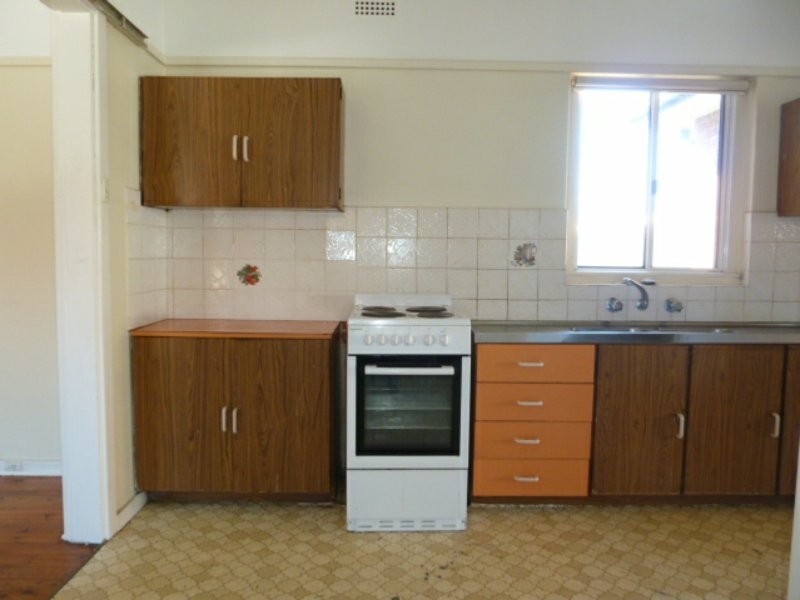 9 Charles Street, Riverwood NSW 2210