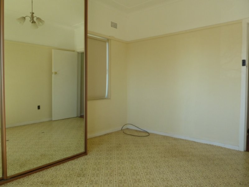 9 Charles Street, Riverwood NSW 2210