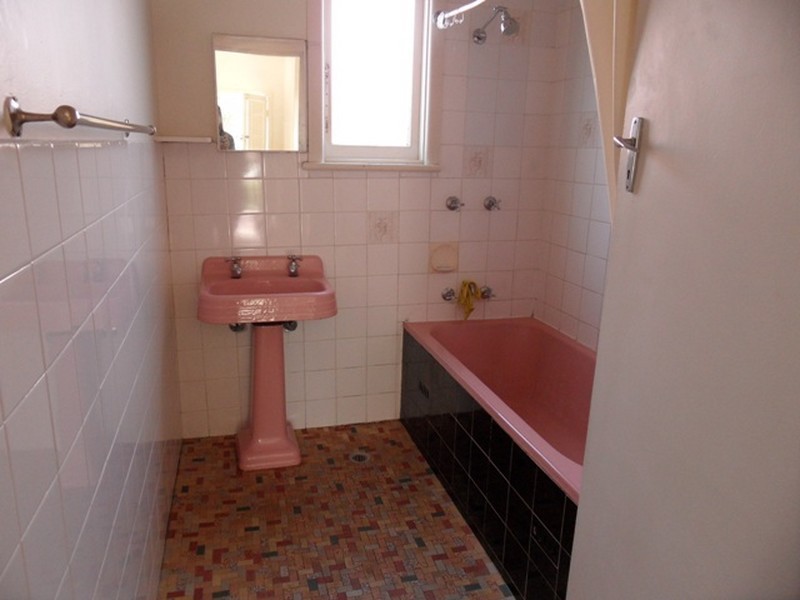 16 Charlescotte Avenue, Punchbowl NSW 2196