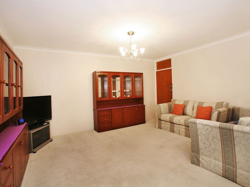 1/43 Macquarie Place, Mortdale NSW 2223