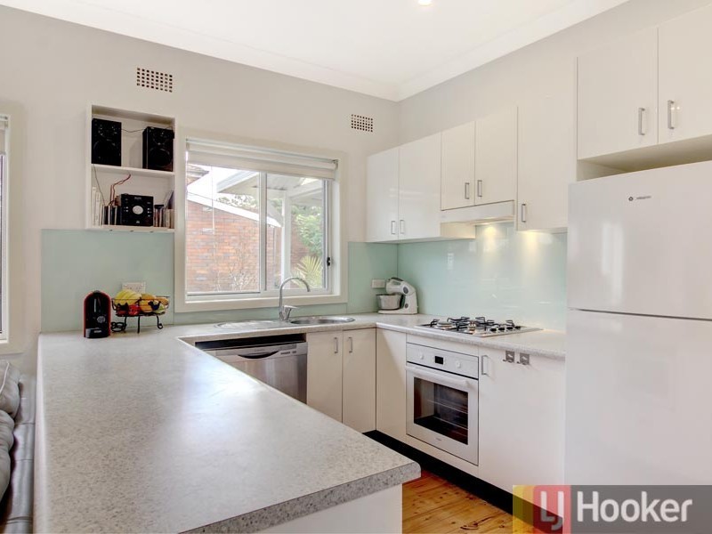 128 Woniora Road, South Hurstville NSW 2221