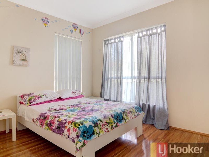 2/8-12 Coleridge Street, Riverwood NSW 2210