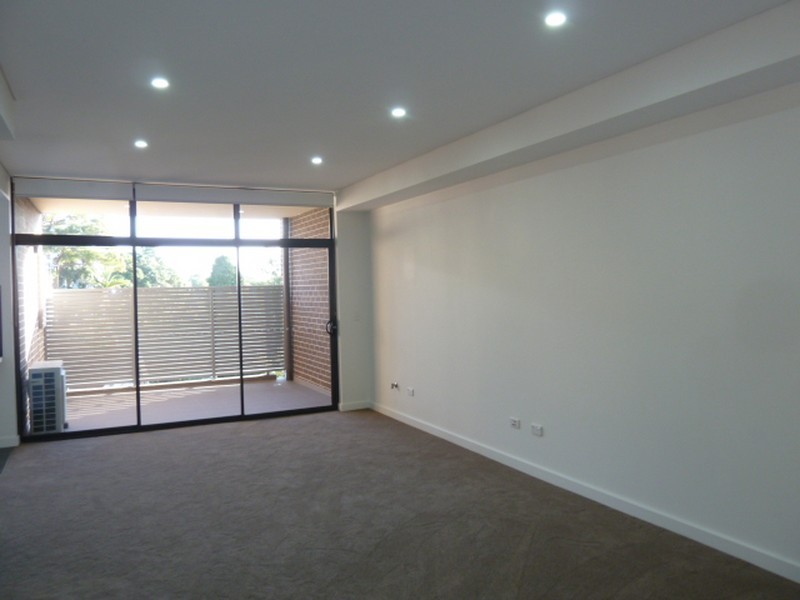 11/15 Pearce Avenue, Peakhurst NSW 2210