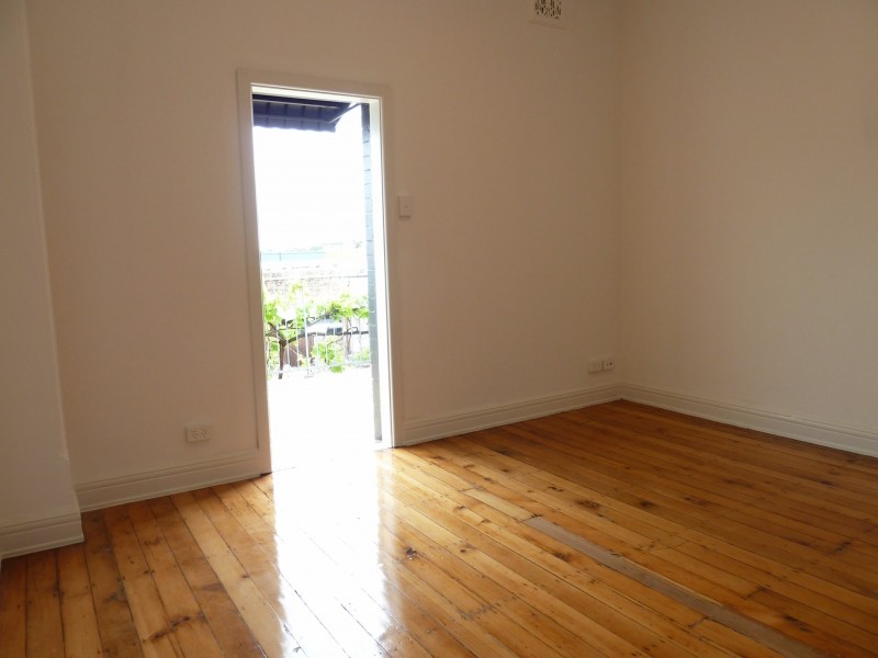 12 Pitt Street, Mortdale NSW 2223