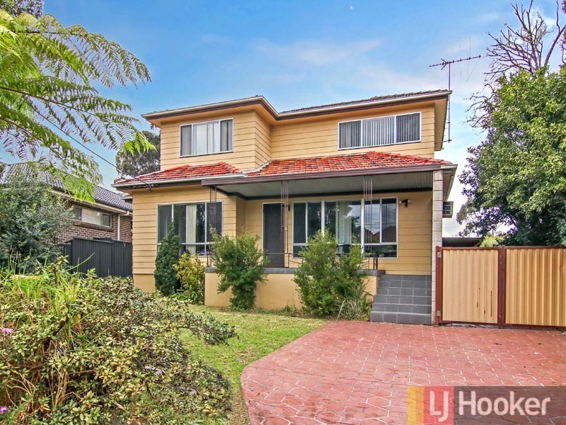 2 Sparkes Avenue, Mortdale NSW 2223