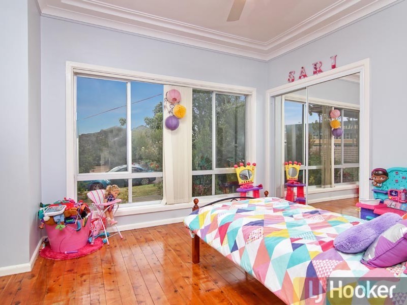 2 Sparkes Avenue, Mortdale NSW 2223