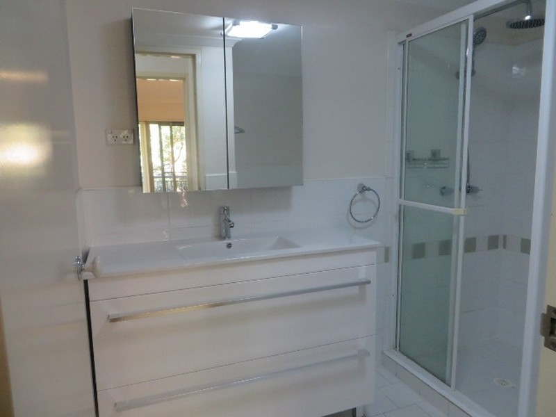 8/2-6 Martin Place, Mortdale NSW 2223