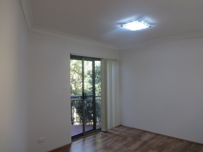 8/2-6 Martin Place, Mortdale NSW 2223