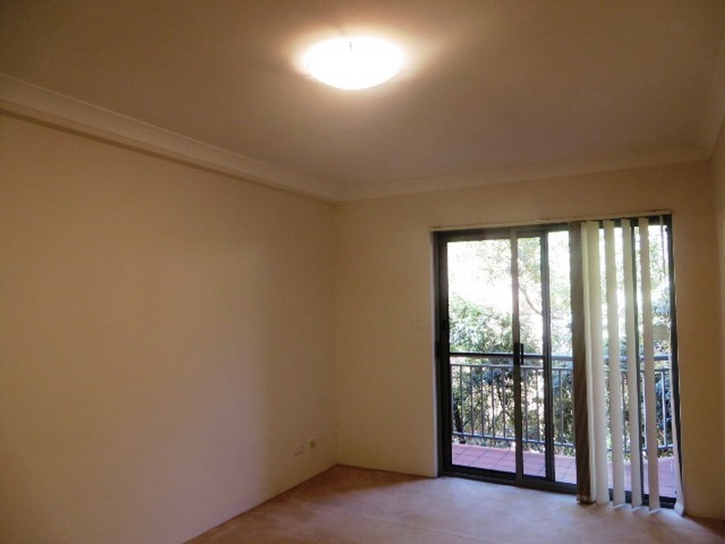 8/2-6 Martin Place, Mortdale NSW 2223