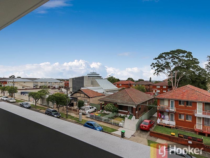 31/20 Matthews Street, Punchbowl NSW 2196