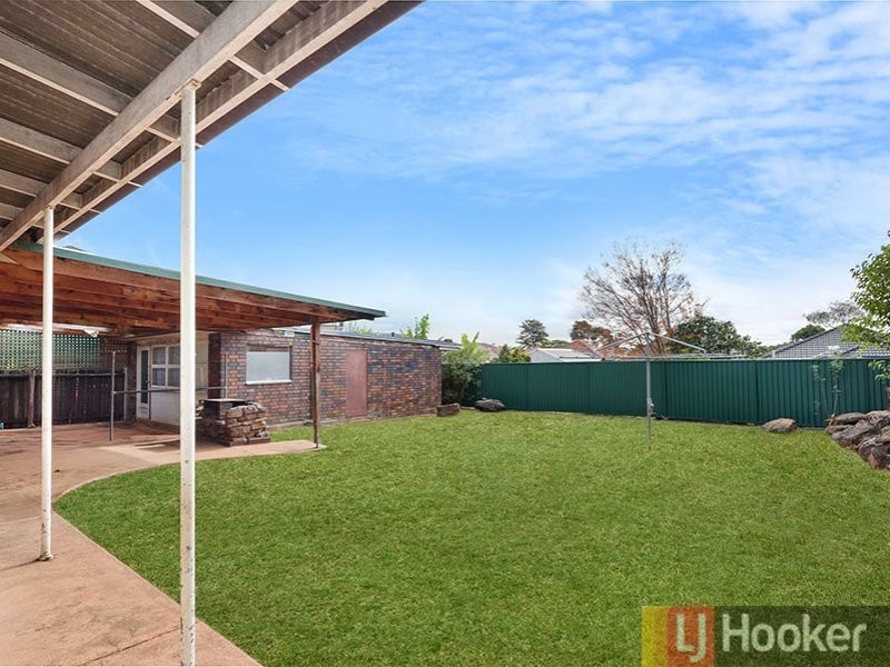 2A Coleridge Street, Riverwood NSW 2210