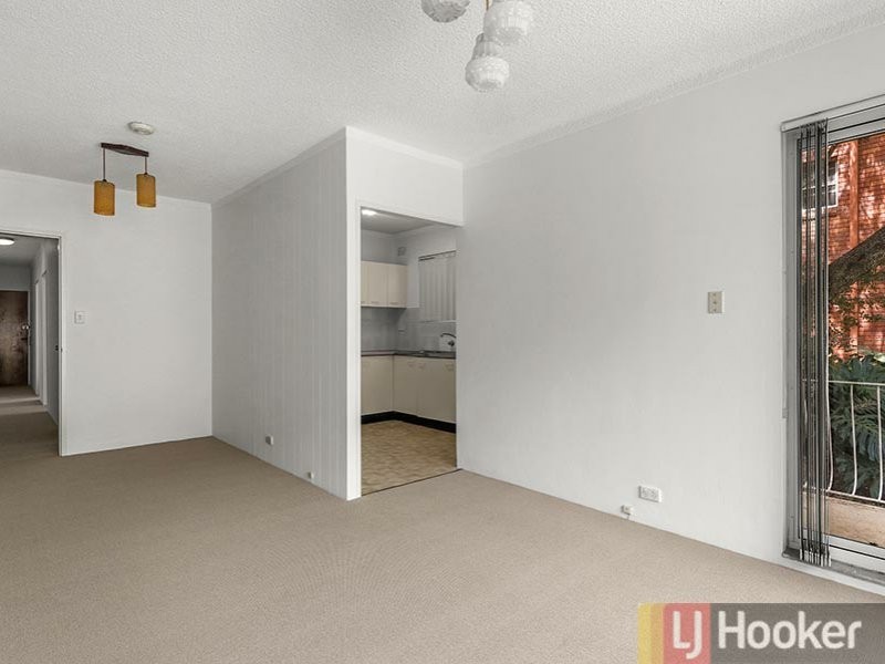 3/79 Queens Road, Hurstville NSW 2220