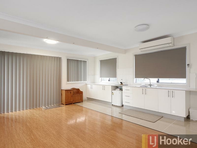 29 Fullerton Crescent, Riverwood NSW 2210