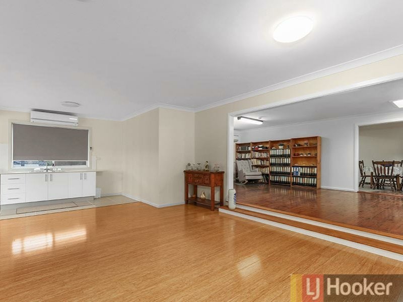 29 Fullerton Crescent, Riverwood NSW 2210