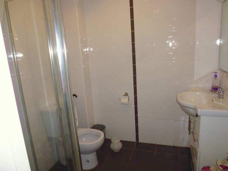 9A Earls Avenue, Riverwood NSW 2210