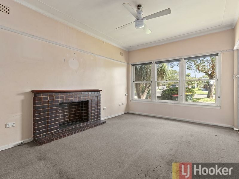 25 Carlton Parade, Punchbowl NSW 2196