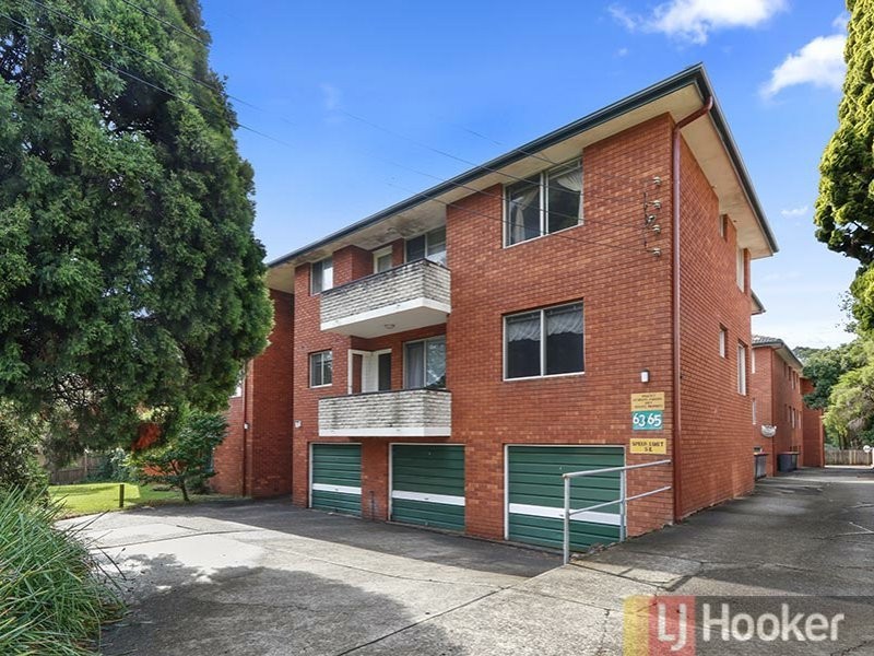 2/63-65 Graham Road, Narwee NSW 2209