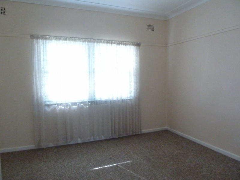 25 Weemala Avenue, Riverwood NSW 2210