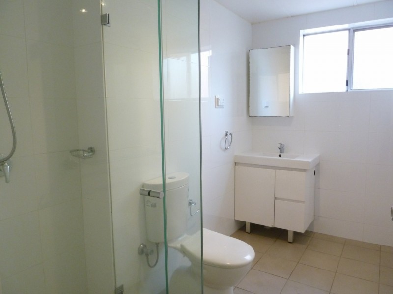 2/13 Thurlow Street, Riverwood NSW 2210