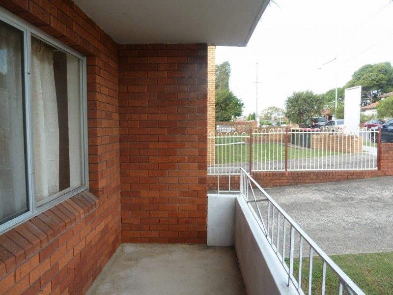 2/13 Thurlow Street, Riverwood NSW 2210