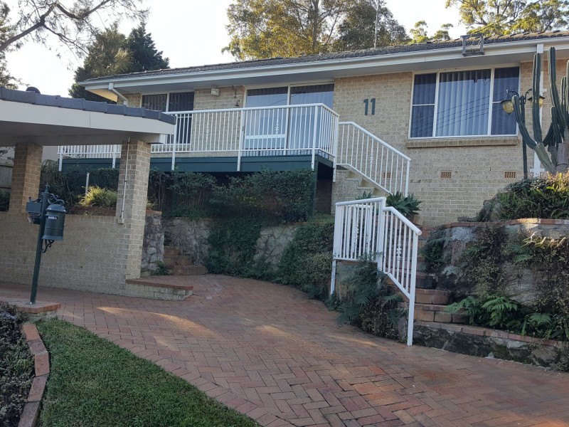 11 Kara Lane, Peakhurst NSW 2210