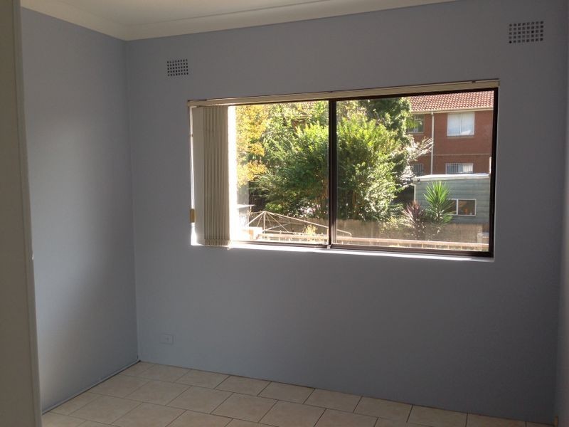 2/129 Victoria Road, Punchbowl NSW 2196