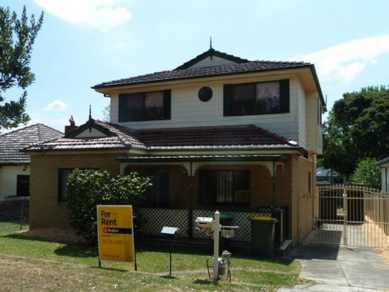 18 Lillian Road, Riverwood NSW 2210