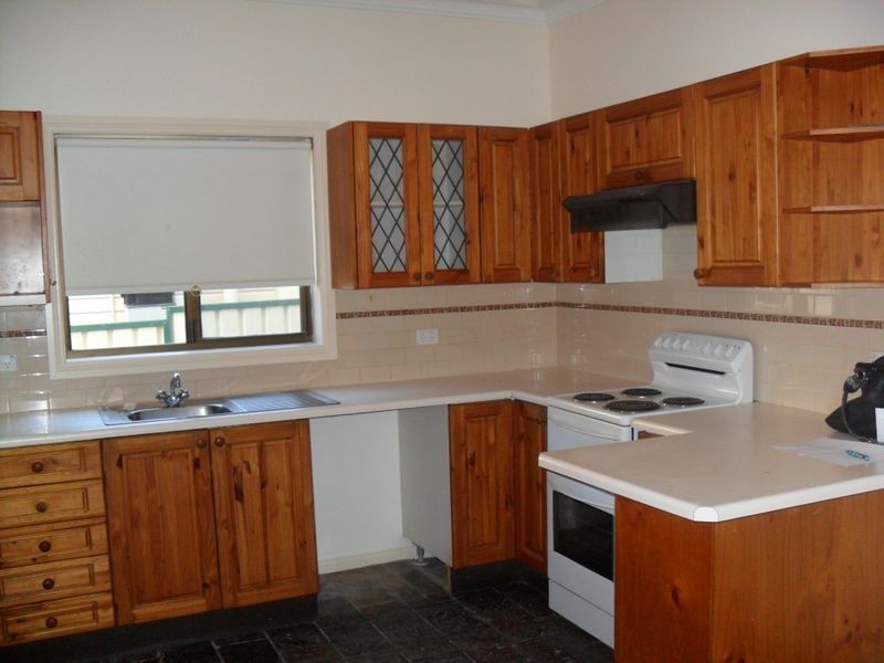 18 Lillian Road, Riverwood NSW 2210