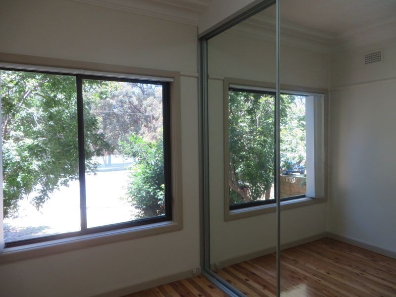 86 Lorraine Street, Peakhurst Heights NSW 2210