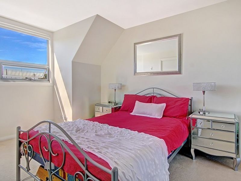 2/1 Martin Place, Mortdale NSW 2223