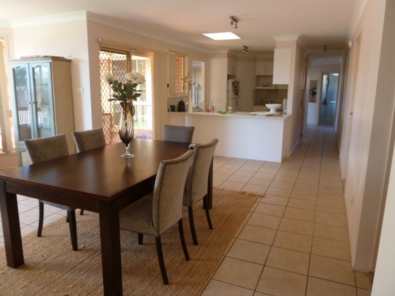 100 Welling Drive, Narellan Vale NSW 2567