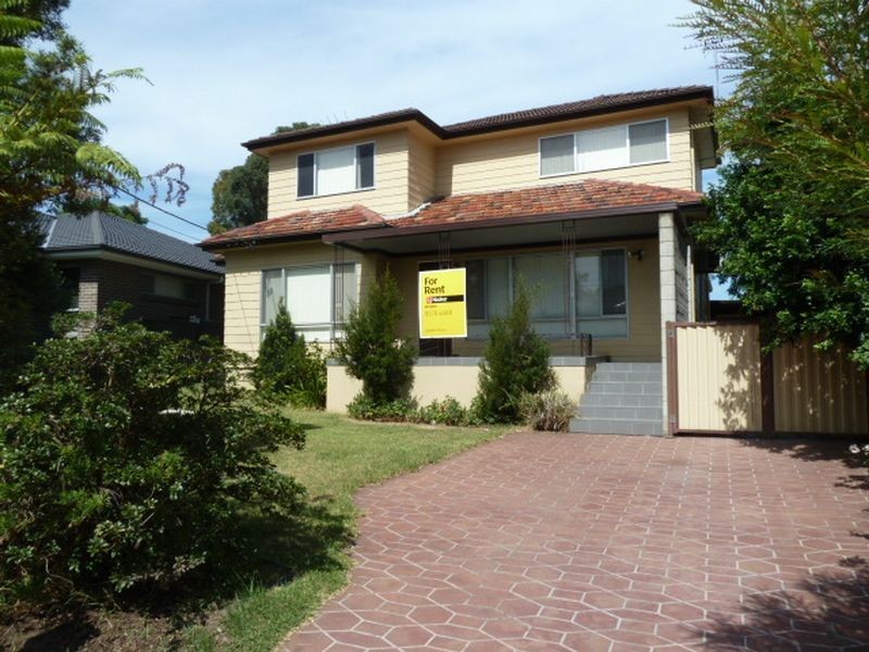 2 Sparkes Avenue, Mortdale NSW 2223