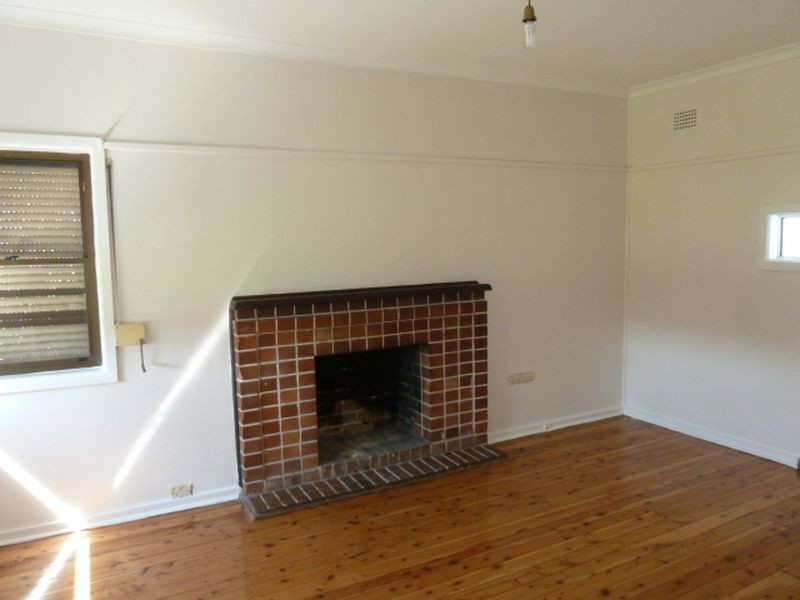 11 Bell Street, Riverwood NSW 2210