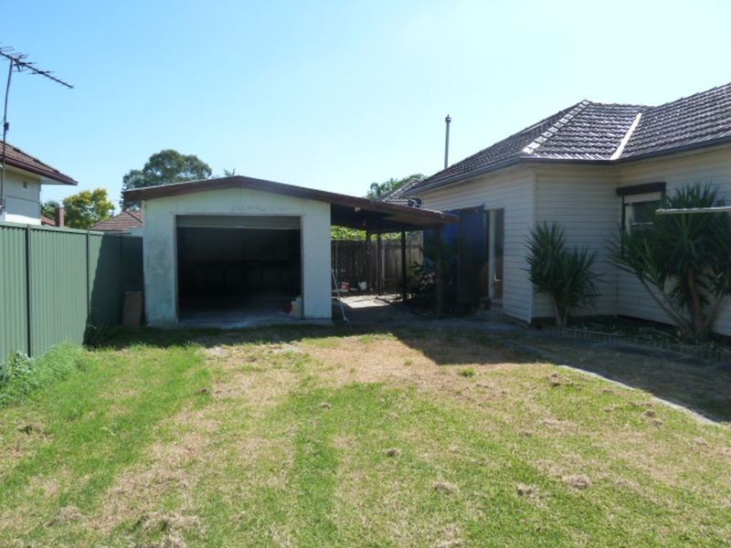 11 Bell Street, Riverwood NSW 2210