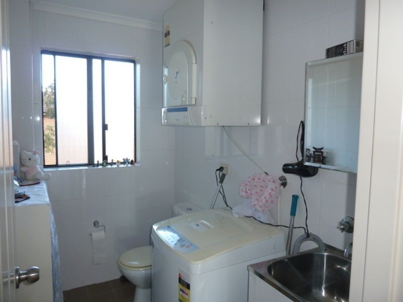 15/41 Cairds Avenue, Bankstown NSW 2200