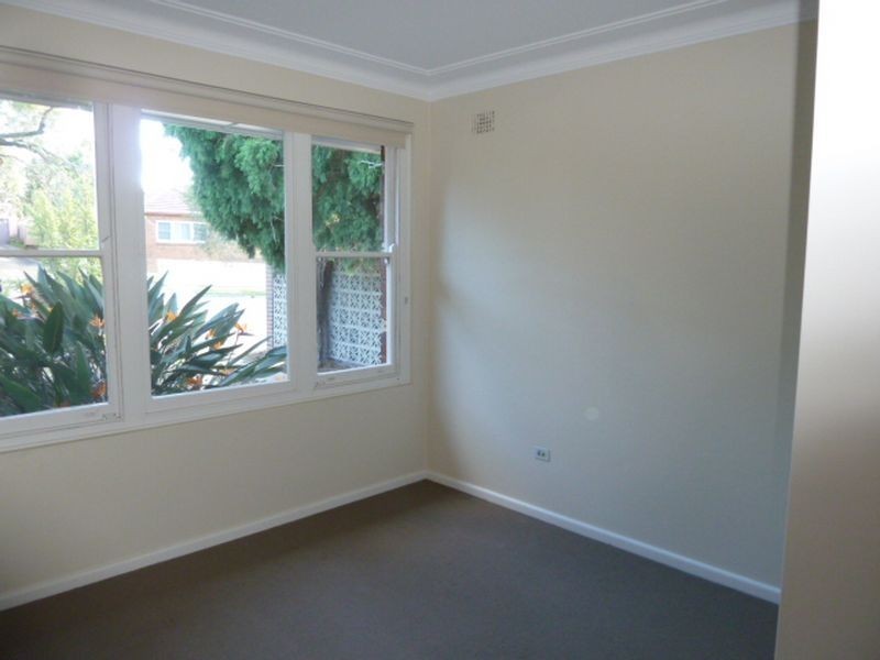 65 Cooloongatta Crescent, Beverly Hills NSW 2209