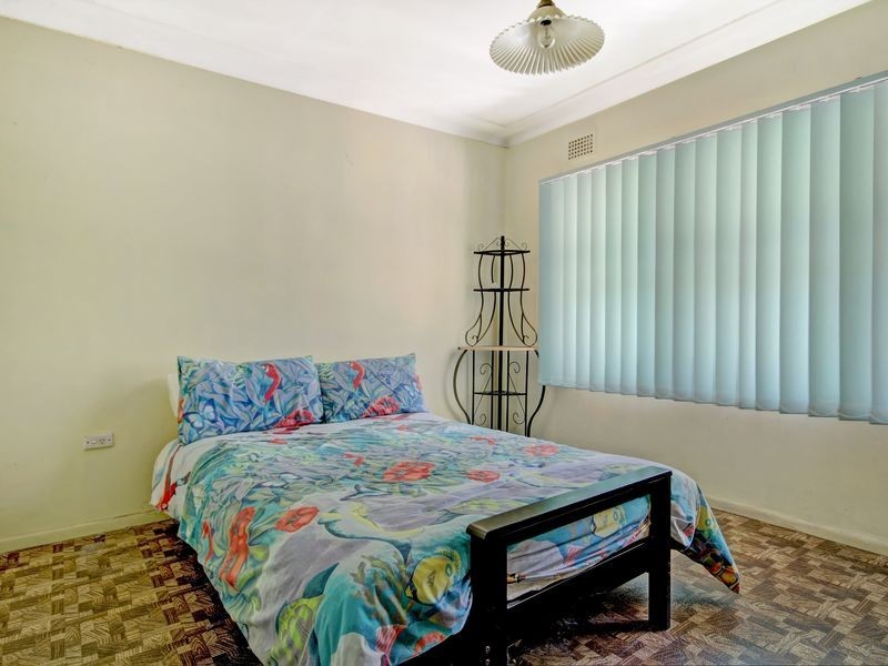 30 Hannans Road, Riverwood NSW 2210