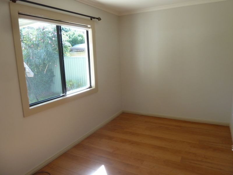 48 Universal Road, Mortdale NSW 2223