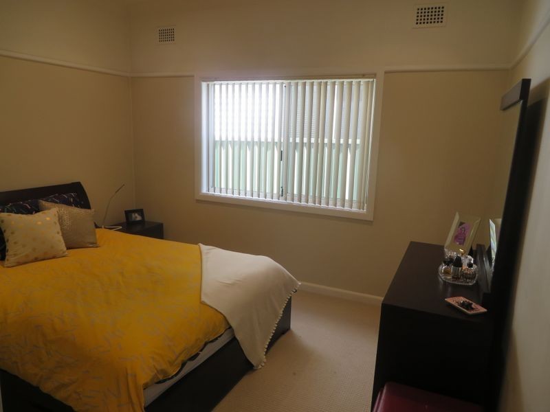 20 Balmoral Road, Mortdale NSW 2223