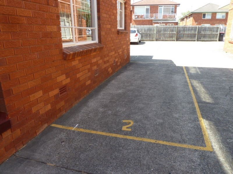 2/27 Parry Avenue, Narwee NSW 2209