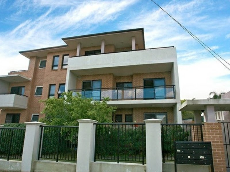 6/6-8 Morotai Avenue, Riverwood NSW 2210
