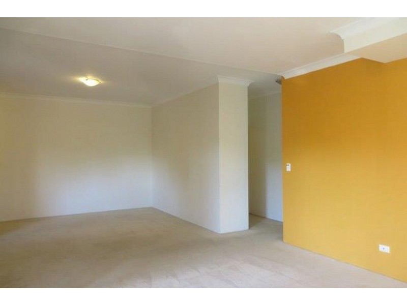 6/6-8 Morotai Avenue, Riverwood NSW 2210