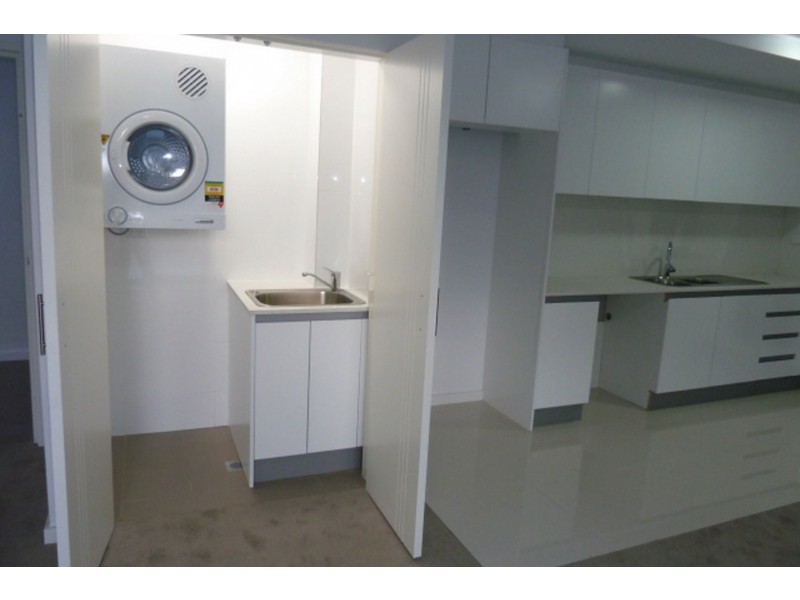 4/3-7 Gover Street, Peakhurst NSW 2210