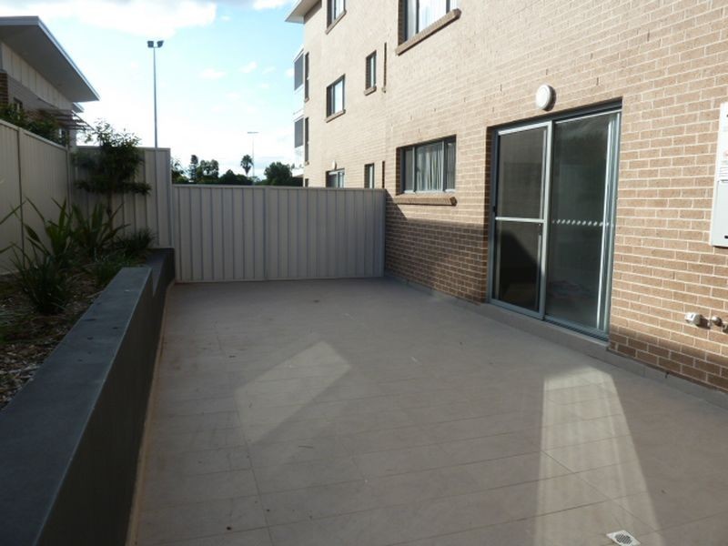 4/3-7 Gover Street, Peakhurst NSW 2210