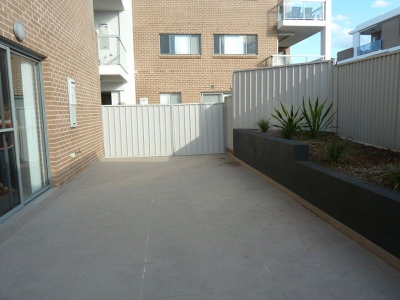 4/3-7 Gover Street, Peakhurst NSW 2210