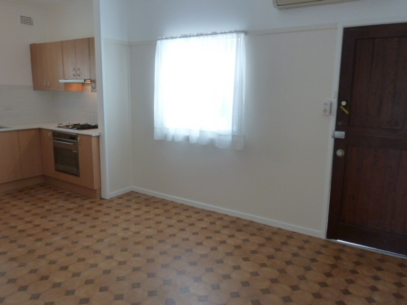 3 Bonaparte Street, Riverwood NSW 2210