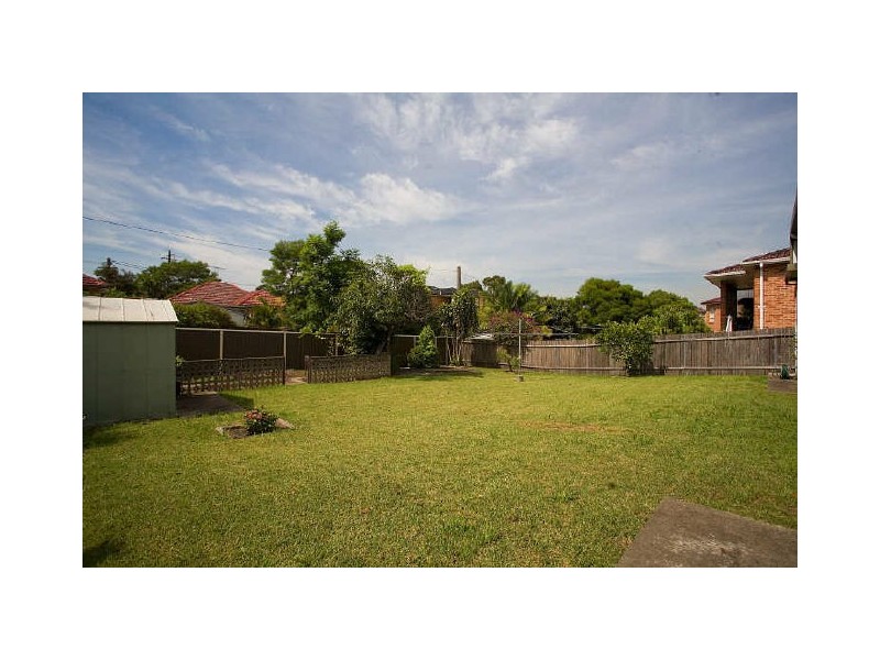 35 Newman Street, Mortdale NSW 2223