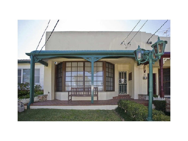 20 Balmoral Road, Mortdale NSW 2223