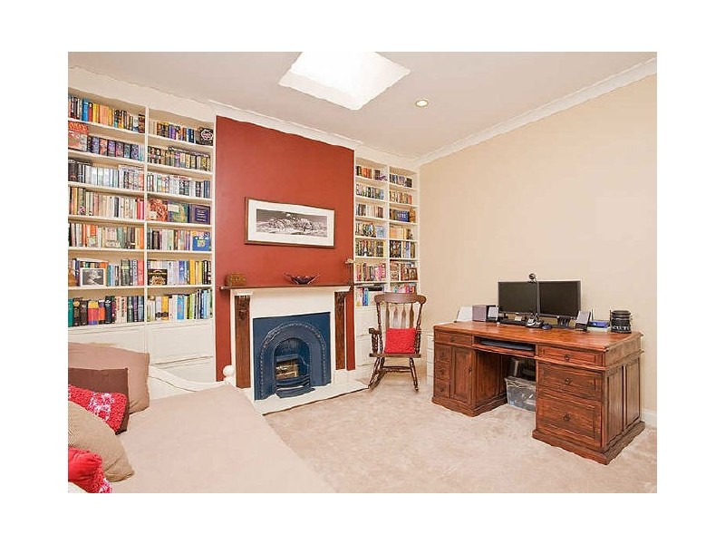 101 Railway Parade, Mortdale NSW 2223