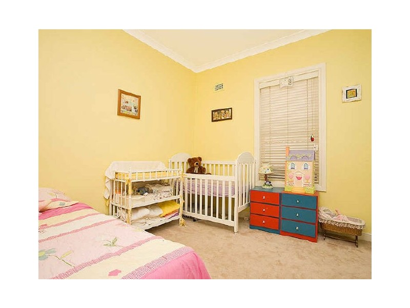 101 Railway Parade, Mortdale NSW 2223